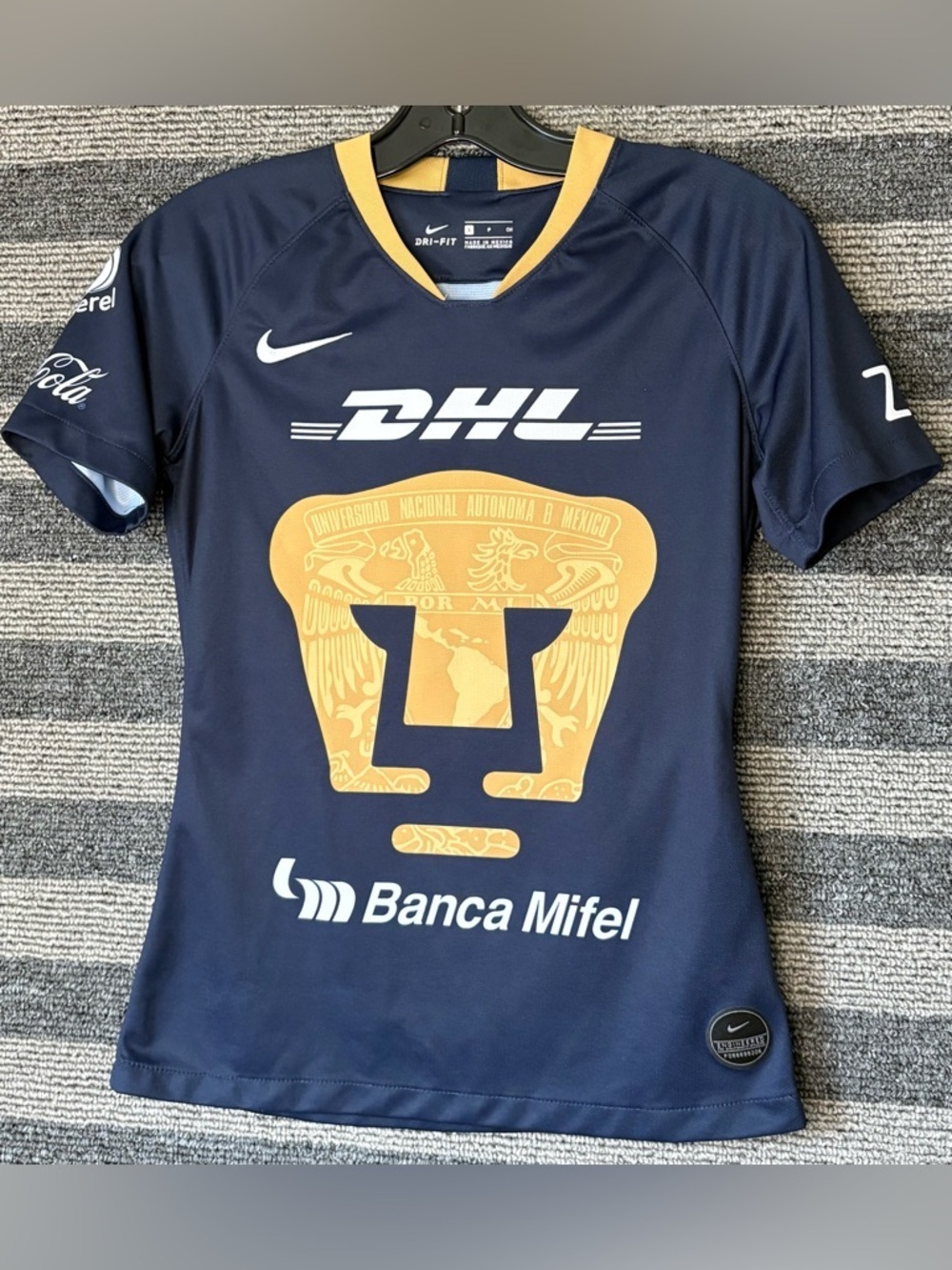 2019/20 Nike Pumas UNAM Mexico Women’s Away Soccer Jersey Size Small
